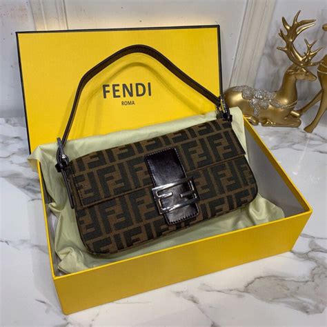 bolsos de fendi|bolsa Fendi original.